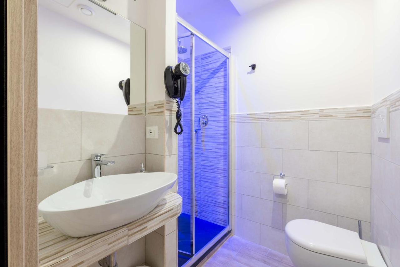 Cheri Luxury Suite Roma Ngoại thất bức ảnh